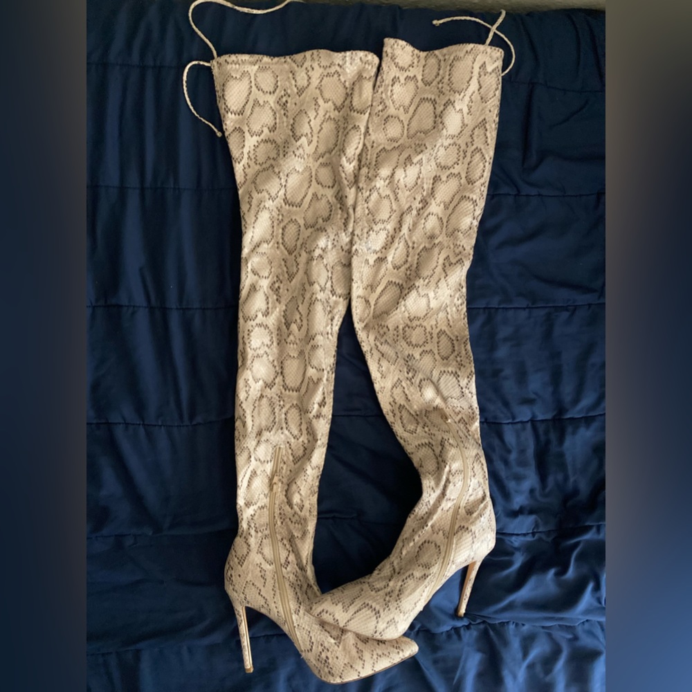 olivia jaymes thigh-high (snake skin) heels size (10)